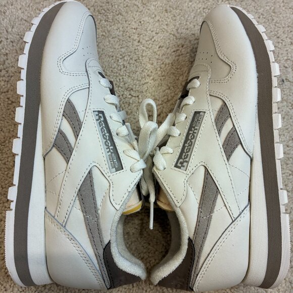 NWOT, Reebok White Brown Women's Sneaker Size 7 - Picture 10 of 14